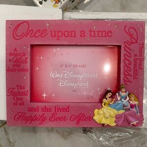 NTW New in Box Vintage Disney Princess Picture Frame